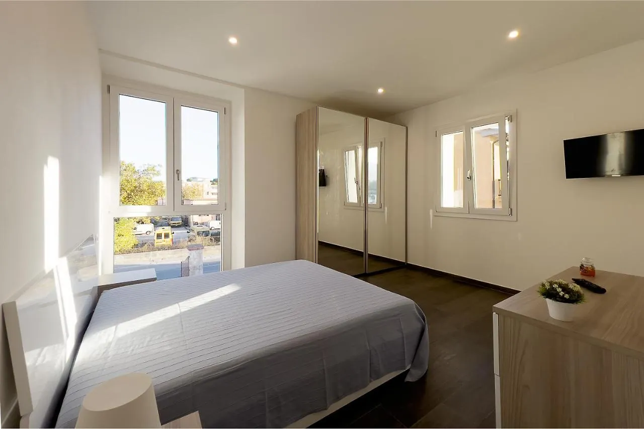 Smeraldo Home - Goelba Portoferraio Apartment